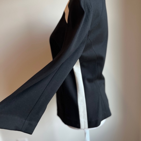 White House Black Market Knit Fitted Blazer - Picture 6 of 12